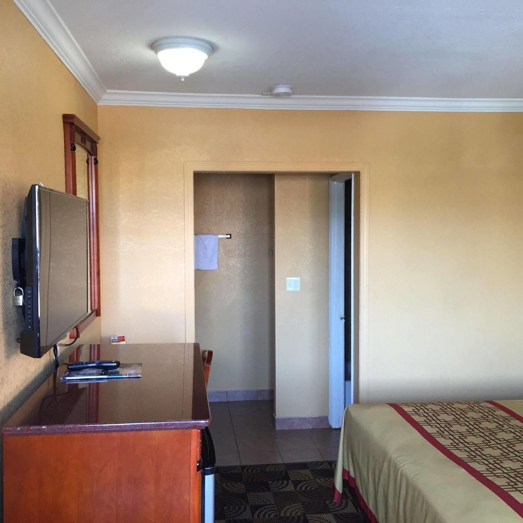 National City Motel מראה חיצוני תמונה